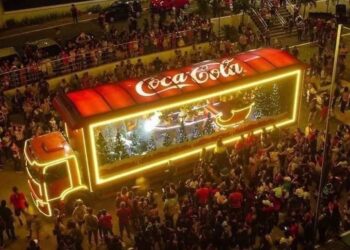 Caravana Navideña Coca Cola 2023: El espíritu navideño regresa a las calles de México