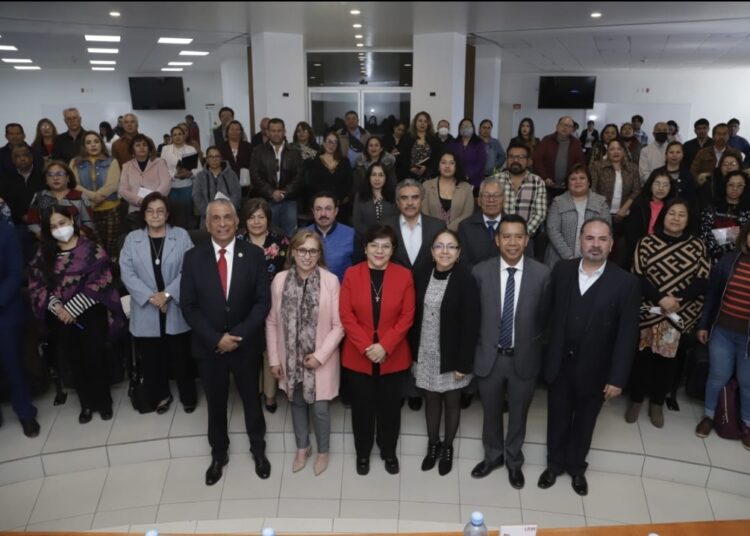 Investigadores de UAEH ofrecen taller para crear ambientes escolares saludables