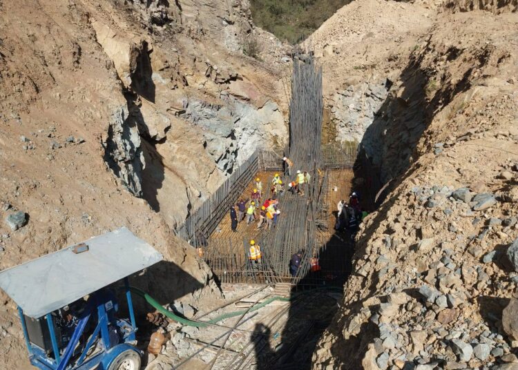 Segundo colapso en obra de carretera Real del Monte-Huasca deja varios trabajadores lesionados