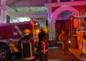 Incendio en el interior del Mercado “La Fayuca” de Pachuca