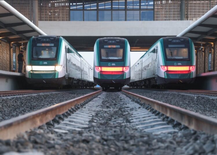 López Obrador inauguró la primera etapa del Tren Maya, tramo Campeche-Cancún