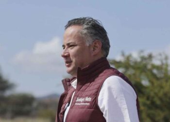Santiago Nieto solicita licencia a la PGJH para buscar contender como precandidato de Morena en el Senado