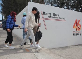 En puerta, convocatoria de ingreso a la UAEH