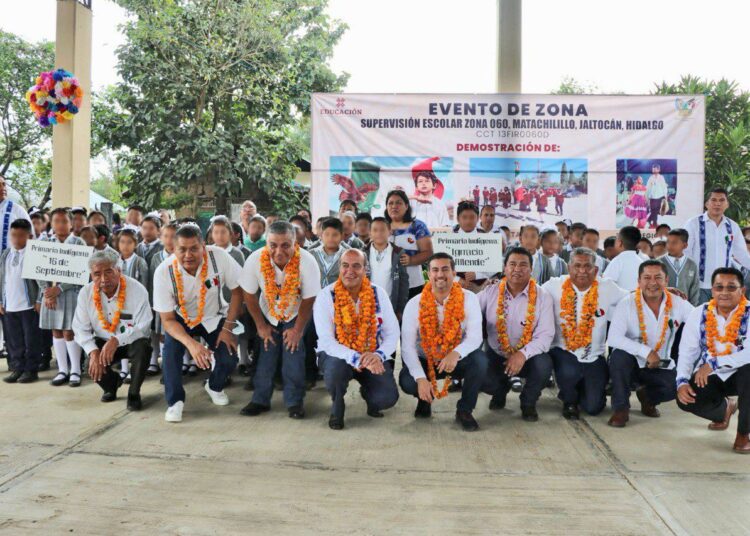 Resalta SEPH preservación de lenguas maternas en las aulas