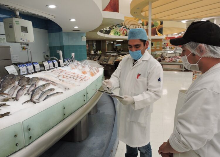 Vigila Copriseh venta de productos pesqueros en la entidad