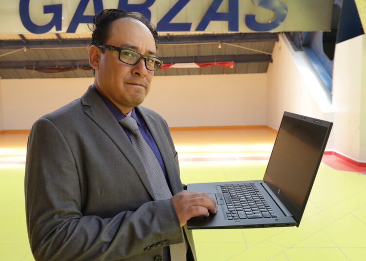 Especialista Garza ofrece consejos para evitar ciberataques