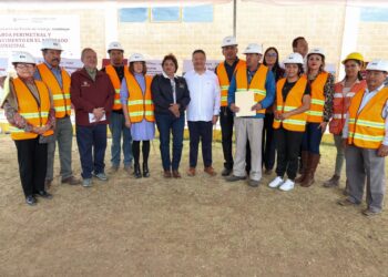 Supervisa Menchaca Salazar obra en Almoloya