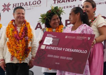 Menchaca Salazar se compromete a potencializar la transformación de Atlapexco