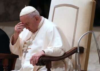 El Papa Francisco se somete a pruebas en un hospital romano tras un leve cuadro gripal