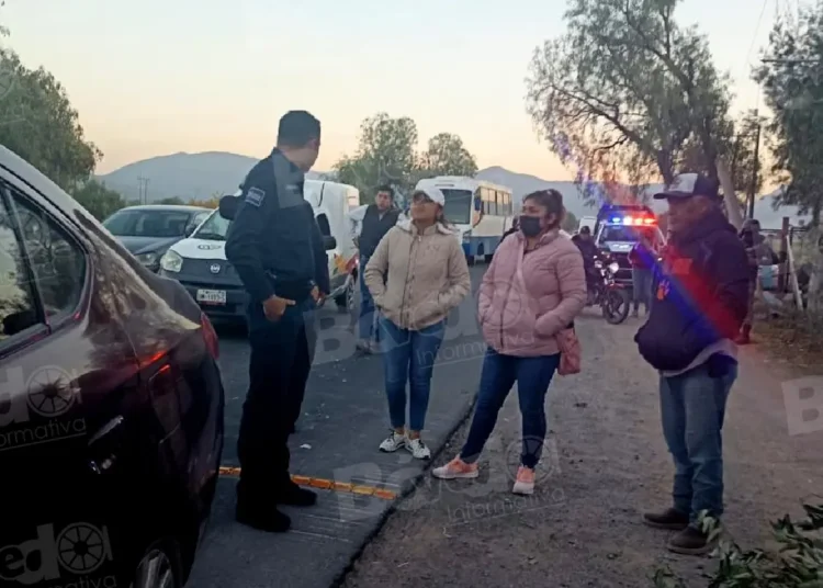 Ajacuba: Retiran bloqueo tras acuerdo entre padres de familia y SEPH