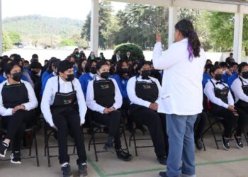 SSH certifica a más escuelas como promotoras de la salud