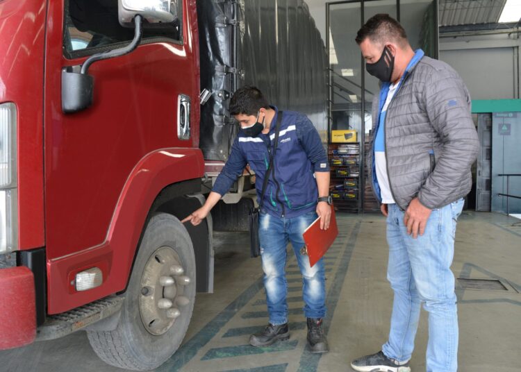 Transportistas cerrarán autopistas del Edomex hacia CDMX