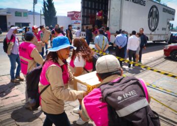 Hidalgo recibe papelería, urnas y más para las elecciones