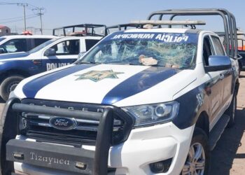 Enfrentamiento entre “mototaxistas” y policías en Tizayuca deja daños materiales y 27 detenidos