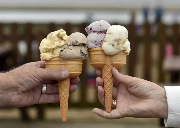 Milán busca prohibir que la gente consuma helados y pizzas