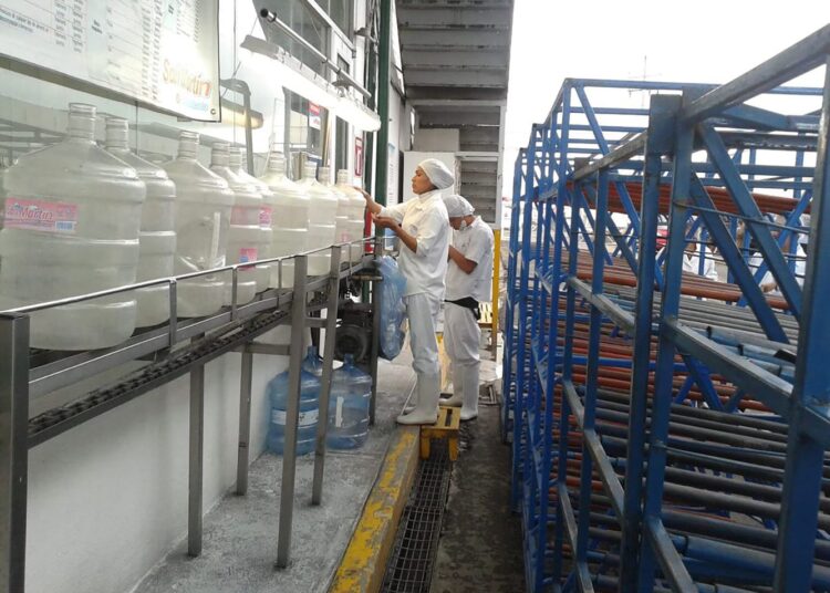 Copriseh intensifica la vigilancia en purificadoras de agua para prevenir enfermedades en verano