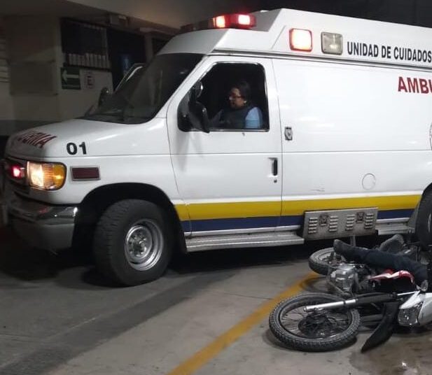 Policía frustra asalto a mano armada en gasolinera en Tula