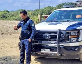 Tras ardua búsqueda, Policía de Hidalgo devuelve a salvo a persona extraviada a su familia