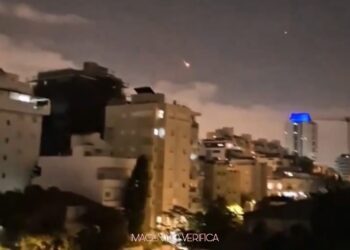 Irán ataca Israel, países condenan la acción