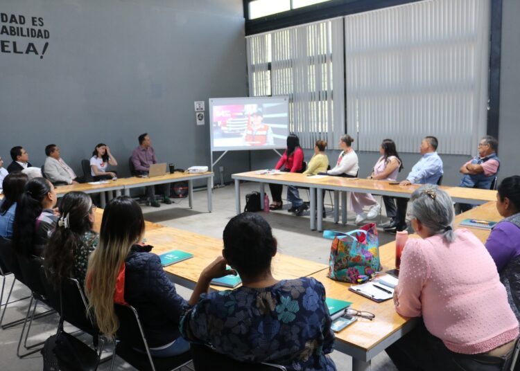 Inicia la formación de Mujeres Conductoras de Autotransporte Federal en Hidalgo