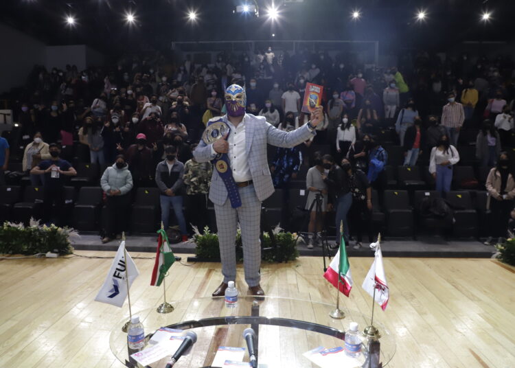 Lucha libre, una manifestación artística y un objeto de estudio: SHLL-UAEH