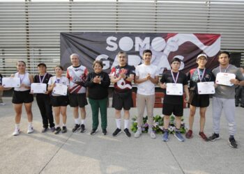 ICEA conmemora a las y los contadores con carrera atlética