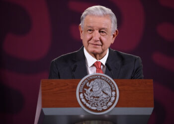 AMLO llama a Estados Unidos a destinar más recursos al control migratorio y menos a la guerra