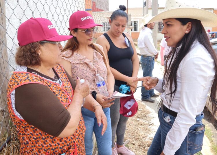 Yazmin Dávila compromete nuevo panteón para Singuilucan