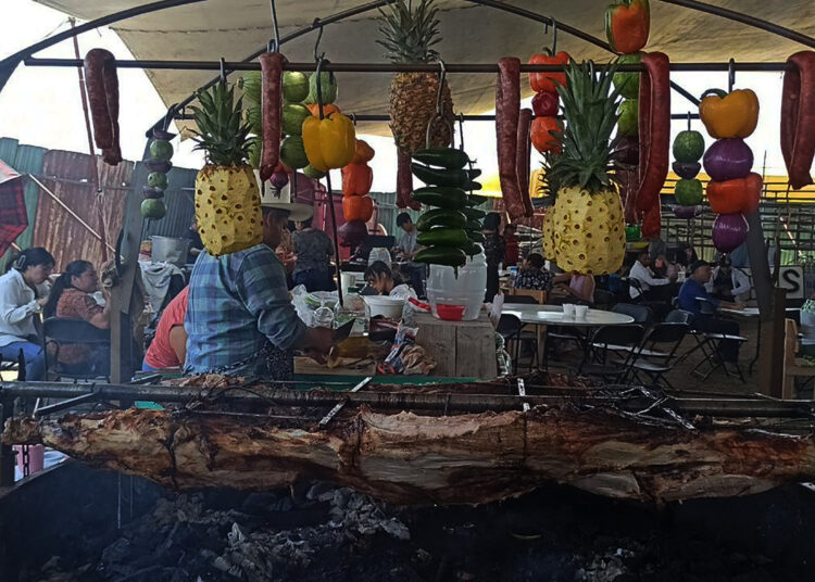 Metepec realizó con éxito, Festival del Cerdo y el Aguardiente