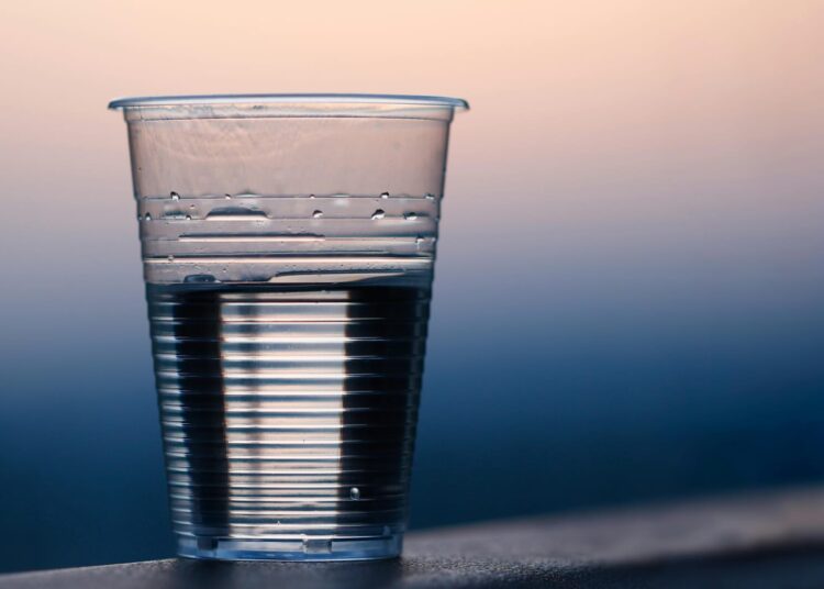 El agua potable: Un recurso vital para la salud y el bienestar