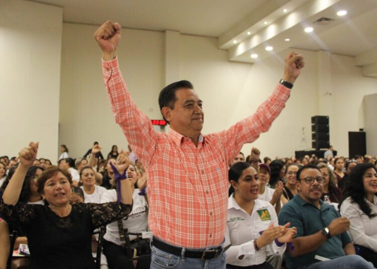 Energía femenina impulsará la transformación: Andrés Velázquez