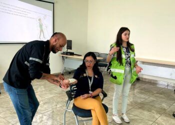 Capacitan en primeros auxilios a personal del Centro de Conciliación Laboral de Hidalgo
