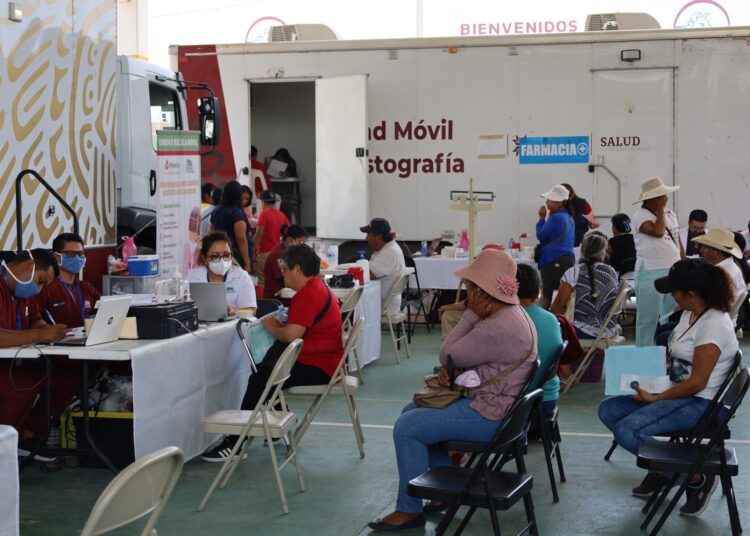 Gobernador de Hidalgo supervisa obras en Ixmiquilpan