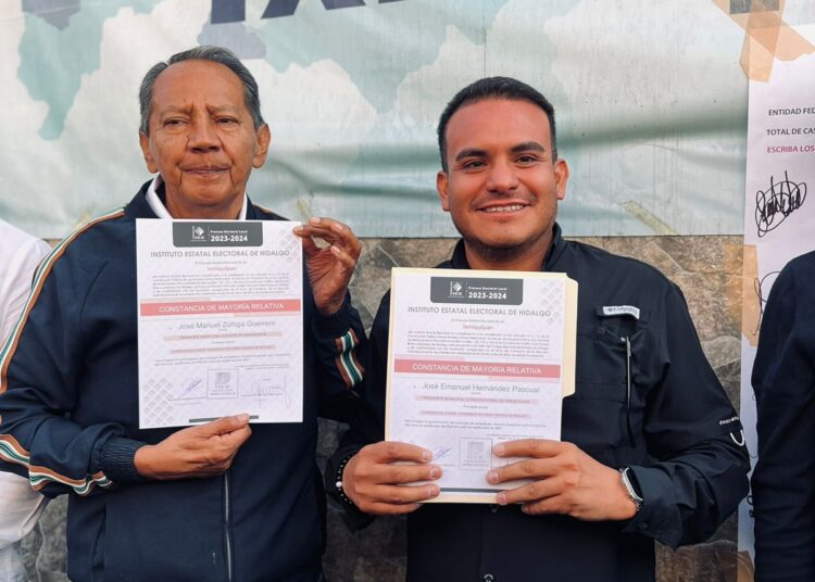 Emanuel Hernández recibe Constancia de Mayoría a presidente municipal electo de Ixmiquilpan