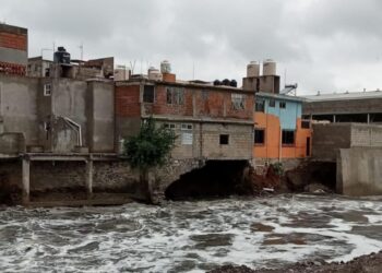 Derrumbe en Tula pone en riesgo viviendas: se evacúan casas y se pide a la población estar atenta