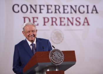 AMLO rendirá homenaje a connacionales que viven en Estados Unidos