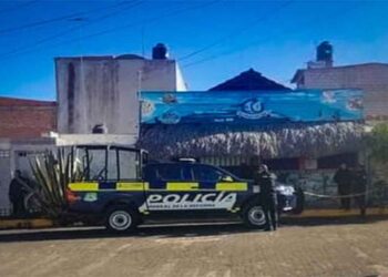 Balacera siembra el terror en restaurante de mariscos en La Providencia