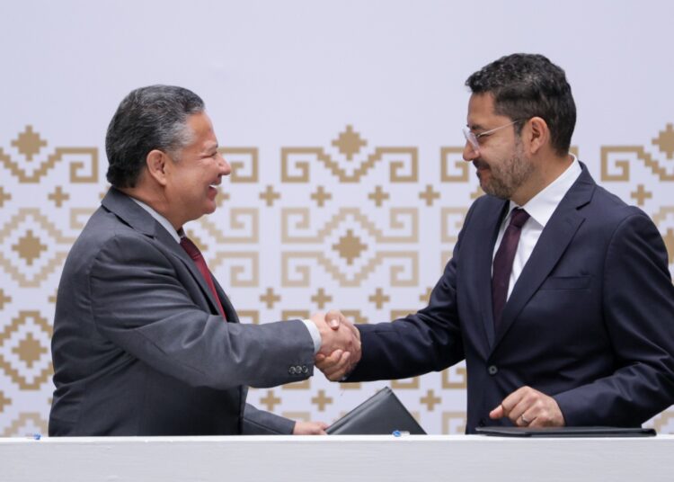 CDMX e Hidalgo unen fuerzas para modernizar trámites gubernamentales