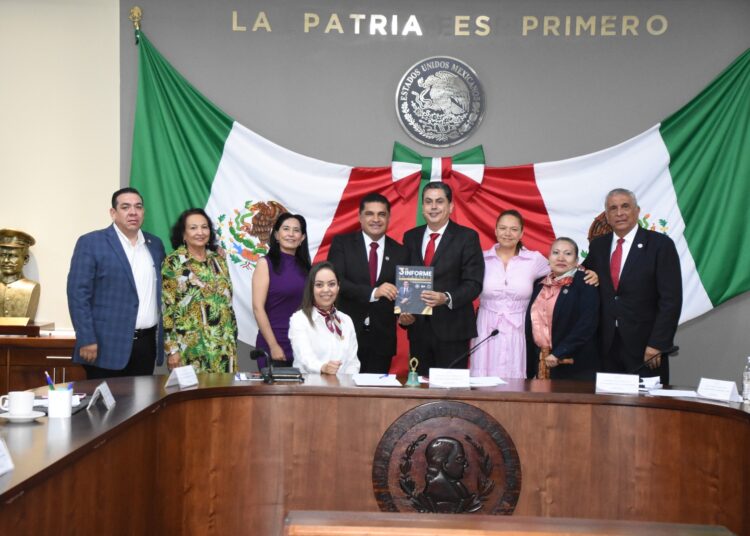 LXV Legislatura entrega informes del tercer año de trabajo