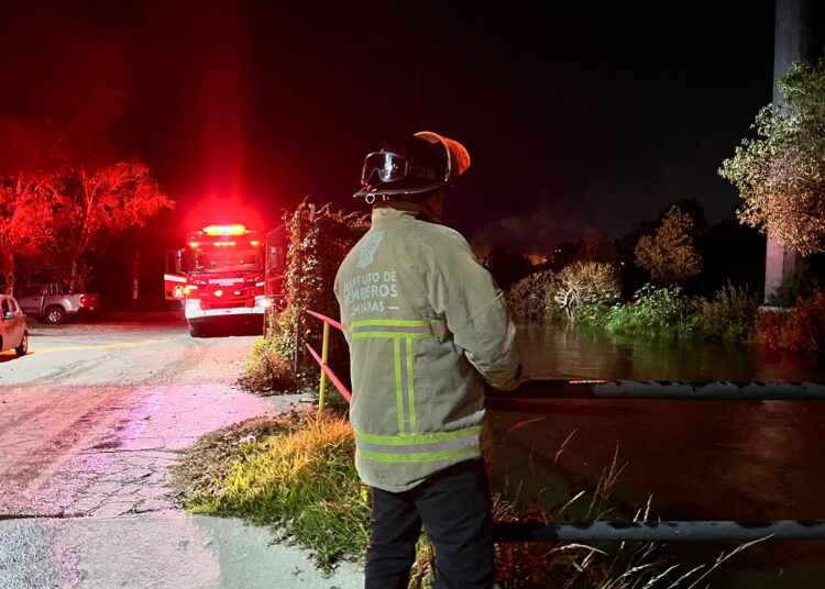 Desbordamiento en canal de Tula de Allende: Autoridades monitorean la situación