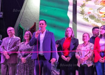 Cristhian Martínez inaugura la Feria de Fiestas Patrias en Tula