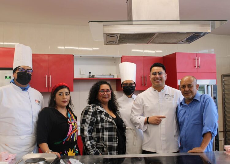 Egresados Garza comparten su experiencia y los desafíos de la Gastronomía