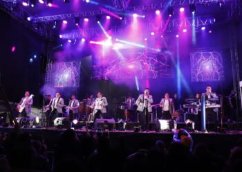 Aarón y su grupo ilusión en feria ATITALAQUIA 2024