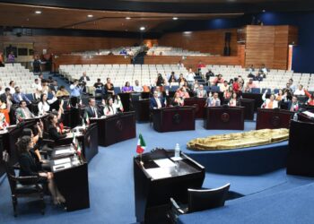 Diputados buscan facilitar trámites para creación de nuevas empresas