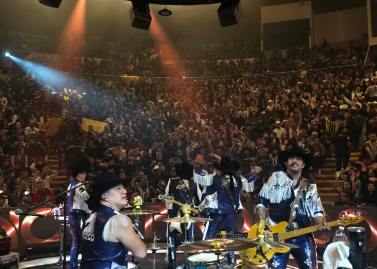 Bronco arranca con broche de oro los palenques de la feria San Francisco Pachuca 2024