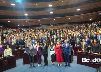 Rinden protesta integrantes de la LXVI Legislatura; Andrés Velázquez presidirá la Junta de Gobierno