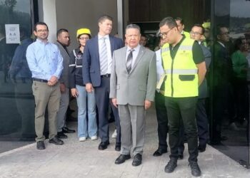 Personal de gobierno de Hidalgo participa en el simulacro nacional 2024