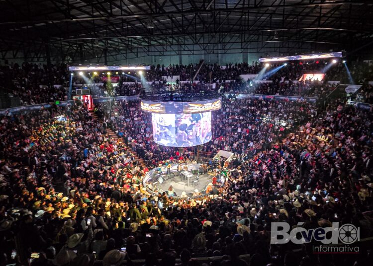 Las leyendas del norteño deleitaron en el Palenque de la Feria Pachuca 2024