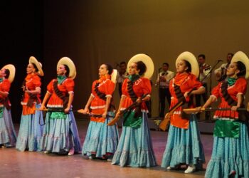 Presentó Ballet del Estado de Hidalgo, función de gala en la feria de Pachuca, Hidalgo  2024