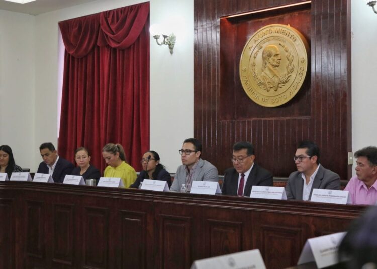 Designan a integrantes de comisiones especiales en Pachuca
